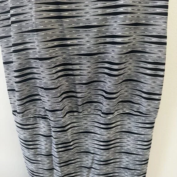 Athleta Ariel Venice Athletic Dress, Black and Gray, Small - Picture 9 of 11